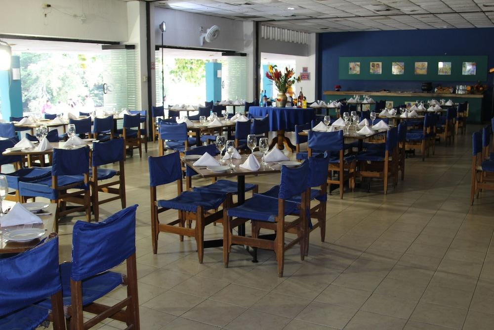 Hotel Guadaira Resort Melgar Eksteriør bilde