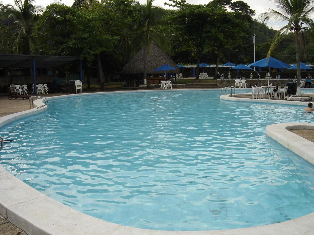 Hotel Guadaira Resort Melgar Eksteriør bilde